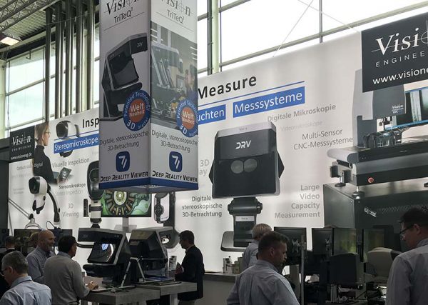 DRV-Z1 ‘Game Changing’ 3D digital display at Control - Vision Engineering