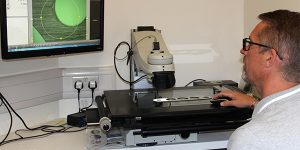 REGA Hawk video measuring microscope