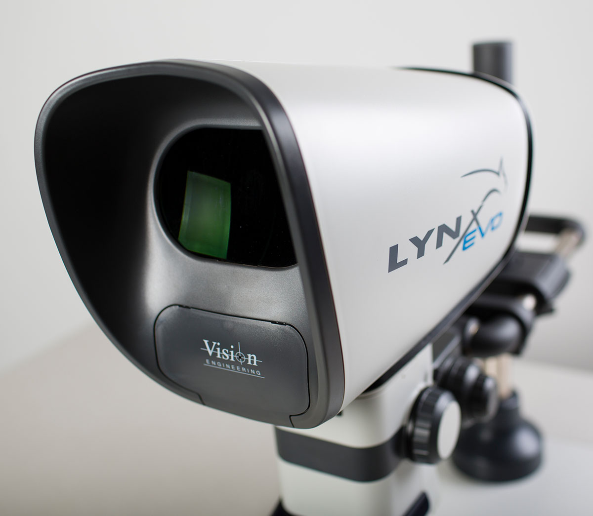 Top part of Lynx EVO eyepiece-less stereo microscope