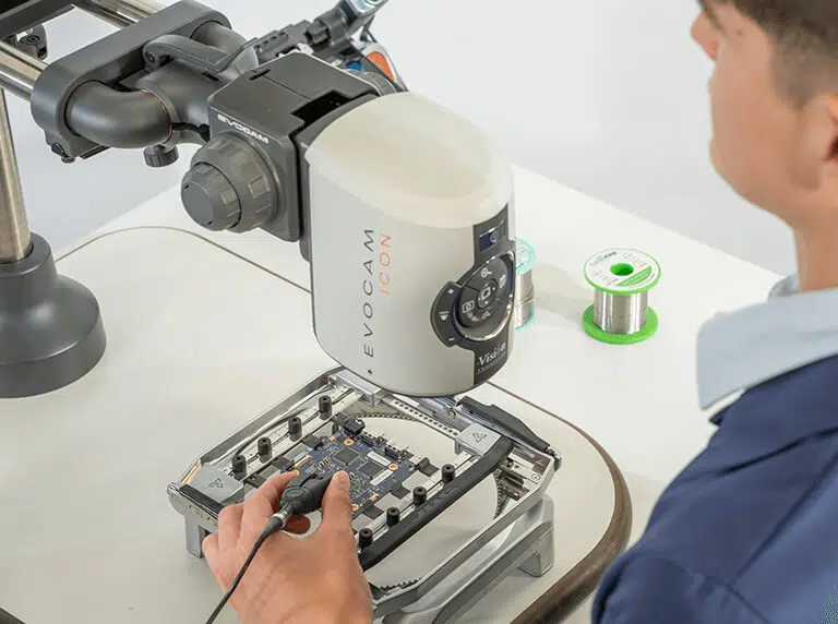 Electronic PCB component shown magnified on monitor using EVO-Cam II digital microscope