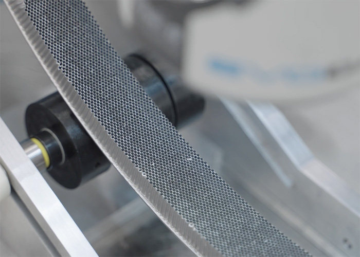 MJSections_EVOCamII_3-700×500 Close up of honeycomb bonding
